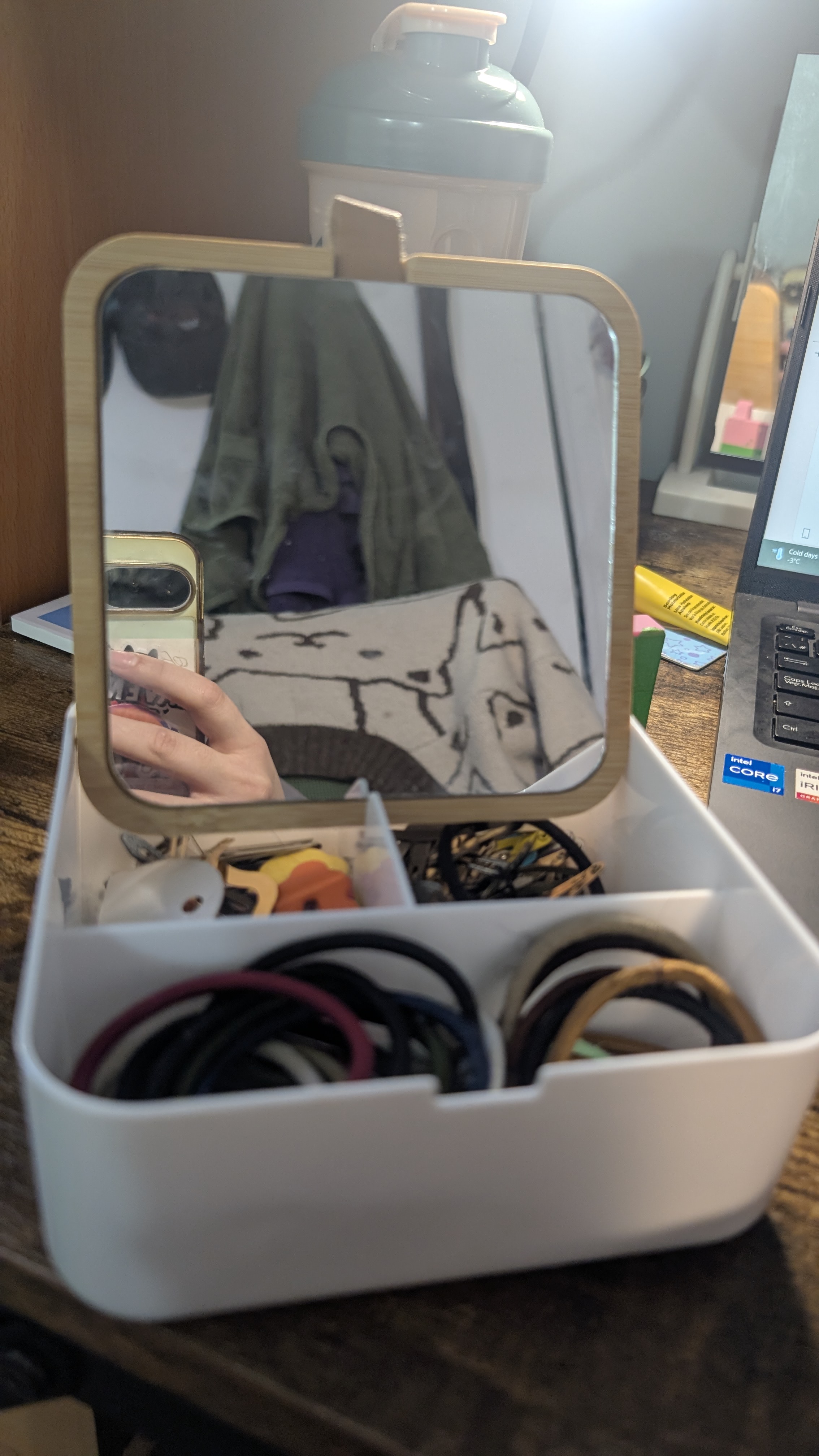 put a description here or you will lose grades