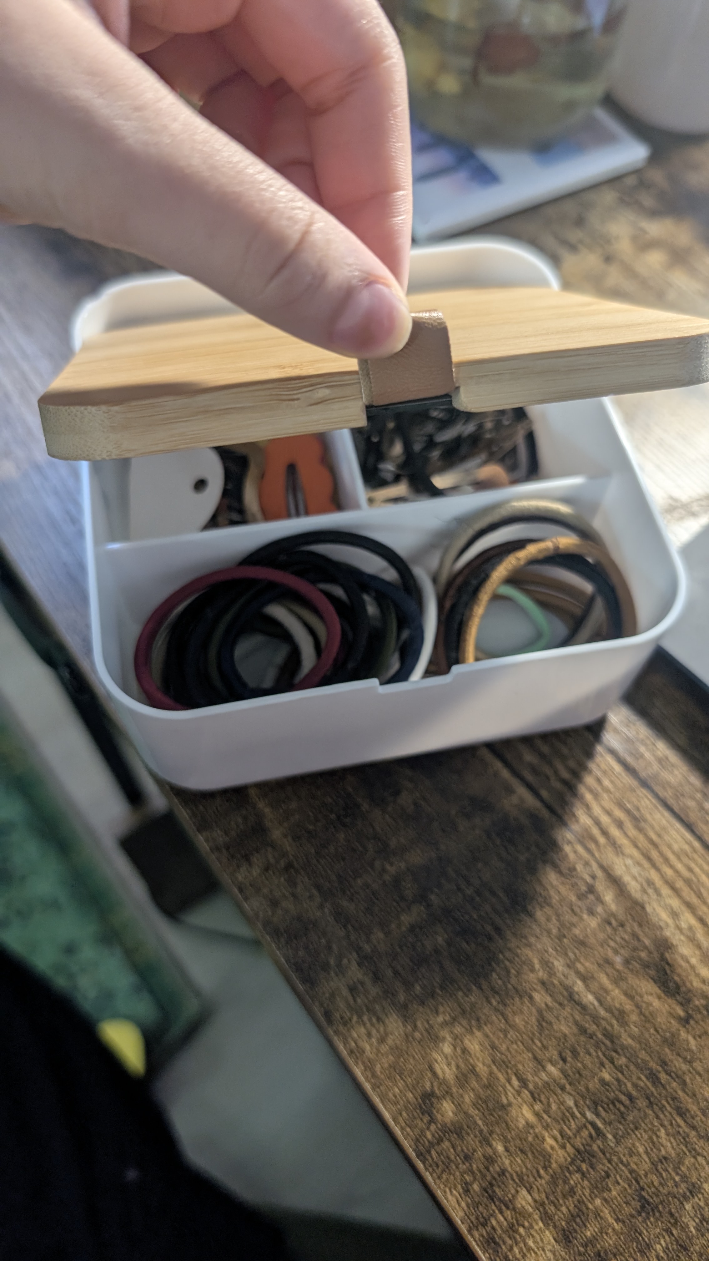 put a description here or you will lose grades